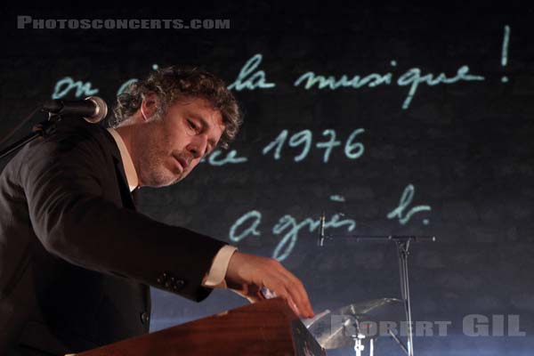 BAXTER DURY - 2015-10-01 - PARIS - Cafe de la Danse - 